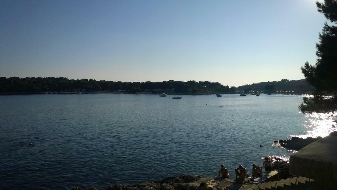 Mare Azzurro Apartments Pula Bagian luar foto